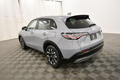 Urban Gray Pearl 2026 Honda HR-V EX-L