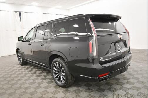 2023 Cadillac Escalade ESV Sport Platinum