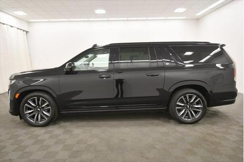 2023 Cadillac Escalade ESV Sport Platinum