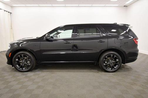 Black Clearcoat 2022 Dodge Durango R/T