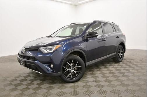 2017 Toyota RAV4 SE