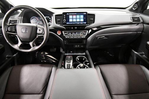 Crystal Black Pearl 2025 Honda Ridgeline Black