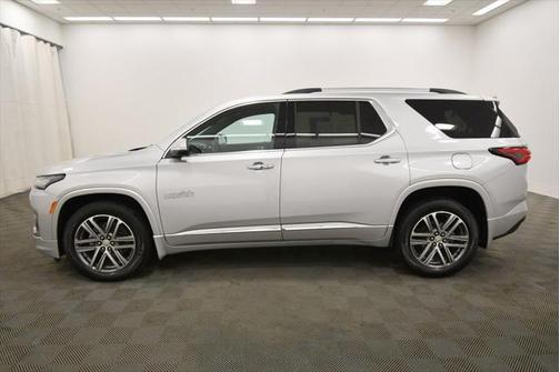 2022 Chevrolet Traverse High Country