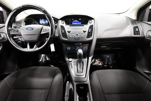 Shadow Black 2016 Ford Focus SE