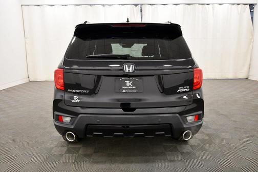 2023 Honda Passport Elite