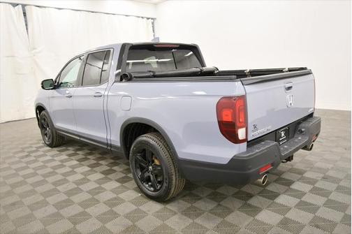 2022 Honda Ridgeline Black