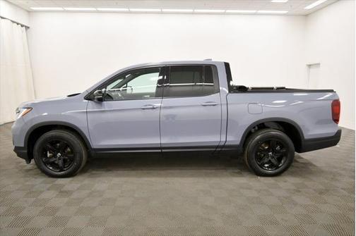2022 Honda Ridgeline Black