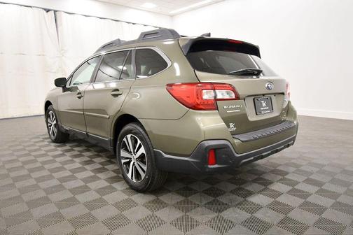 Green Metallic 2018 Subaru Outback 2.5i Limited