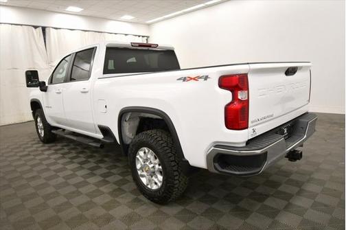 2023 Chevrolet Silverado 3500 LT
