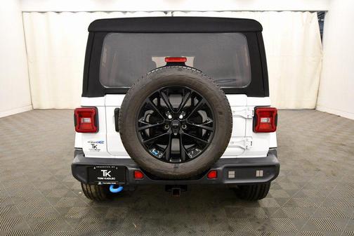 2022 Jeep Wrangler Unlimited 4xe Sahara