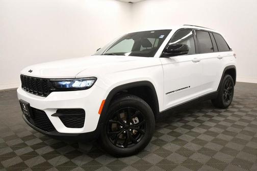 2024 Jeep Grand Cherokee Altitude