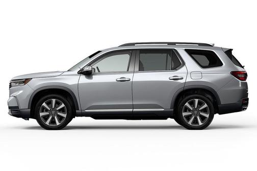 Solar Silver Metallic 2026 Honda Pilot TrailSport