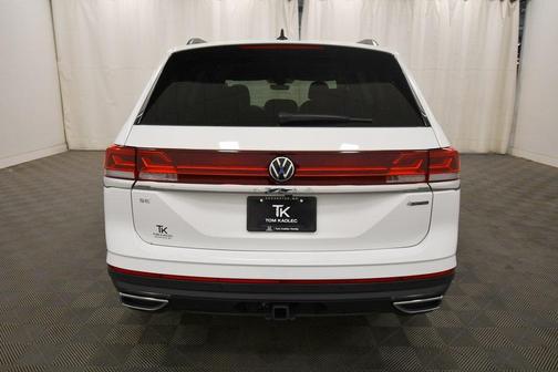 2024 Volkswagen Atlas 2.0T SE w/Technology 4MOTION