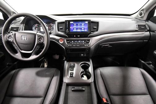 Crystal Black 2023 Honda Ridgeline RTL