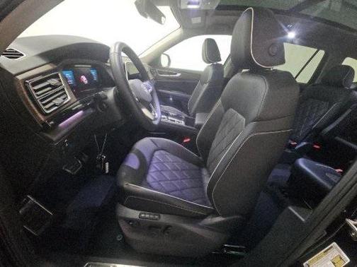 2025 Volkswagen Atlas 2.0T SEL Premium R-Line 4MOTION