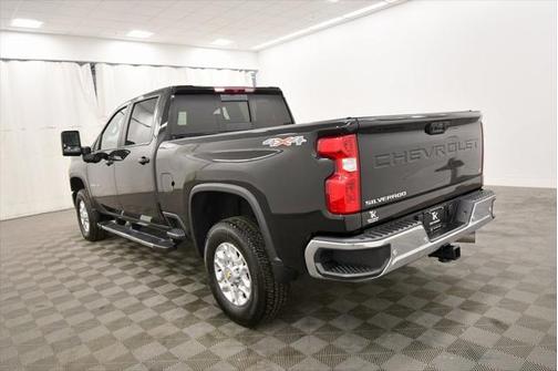 2024 Chevrolet Silverado 3500 LT