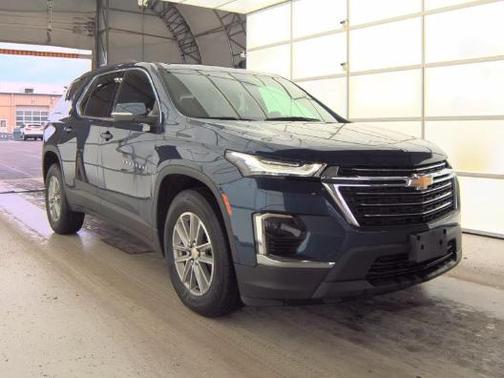 Northsky Blue Metallic 2023 Chevrolet Traverse LT