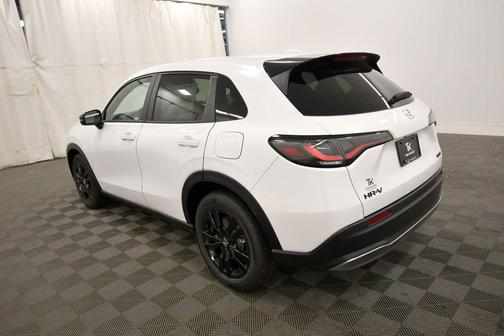 Platinum White Pearl 2026 Honda HR-V Sport