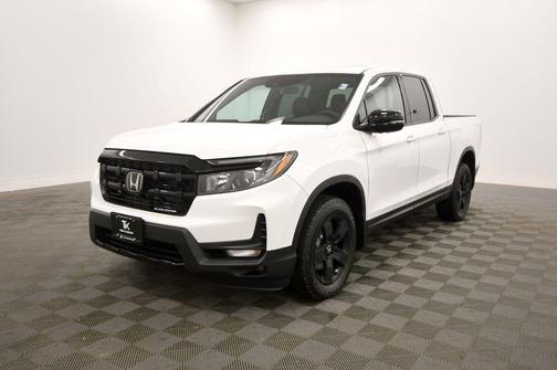 Platinum White Pearl 2026 Honda Ridgeline Black