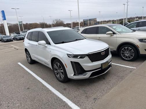 2021 Cadillac XT6 Premium Luxury AWD