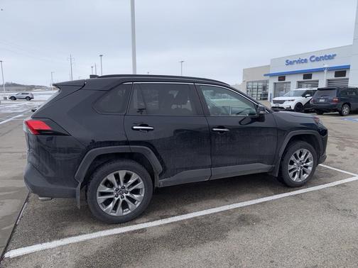 2019 Toyota RAV4 Limited
