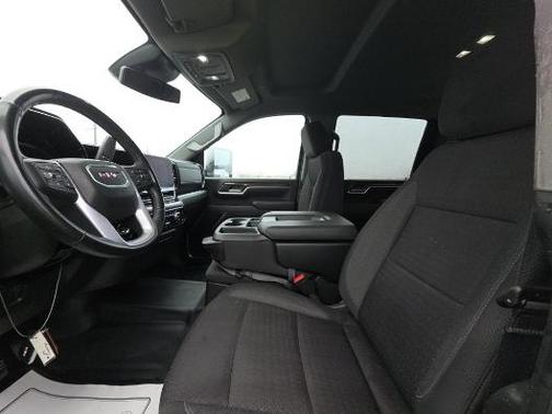 Summit White 2024 GMC Sierra 2500 SLE