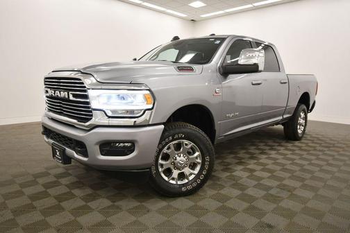 Billet Silver Metallic Clearcoat 2024 RAM 2500 Laramie