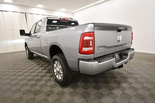 Billet Silver Metallic Clearcoat 2024 RAM 2500 Laramie