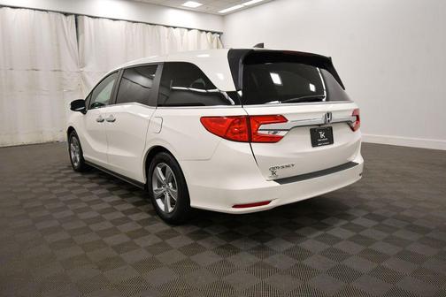 White 2019 Honda Odyssey EX-L