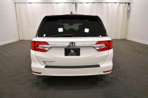 White 2019 Honda Odyssey EX-L