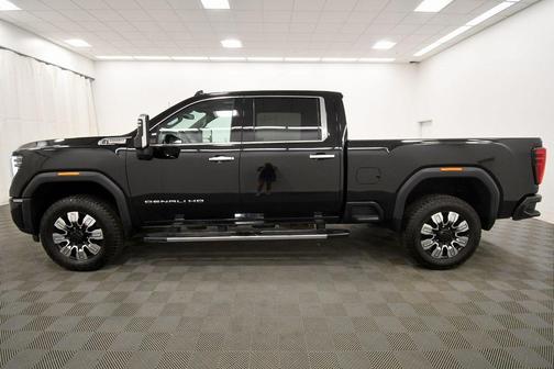 2024 GMC Sierra 2500 Denali
