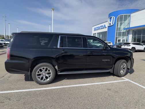 2018 GMC Yukon XL SLT