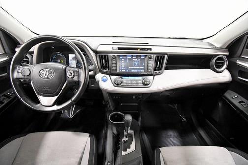 2017 Toyota RAV4 Hybrid XLE