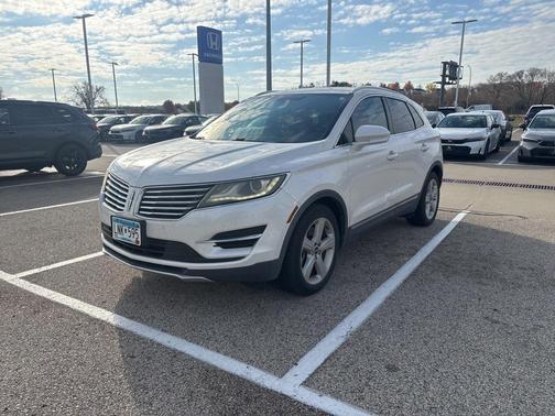 2015 Lincoln MKC Base