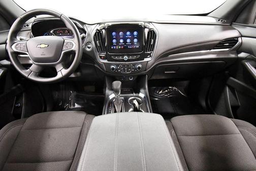 Mosaic Black Metallic 2023 Chevrolet Traverse LT