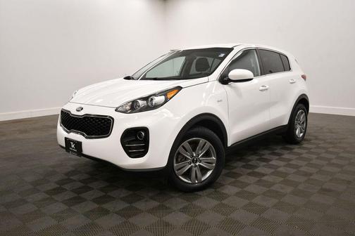 Clear White 2017 Kia Sportage LX