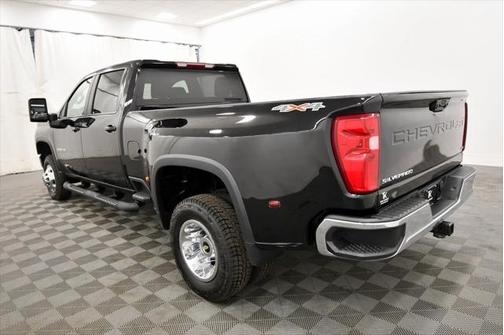 2022 Chevrolet Silverado 3500 LT