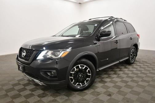 2019 Nissan Pathfinder SV
