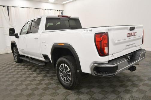 2024 GMC Sierra 2500 SLE