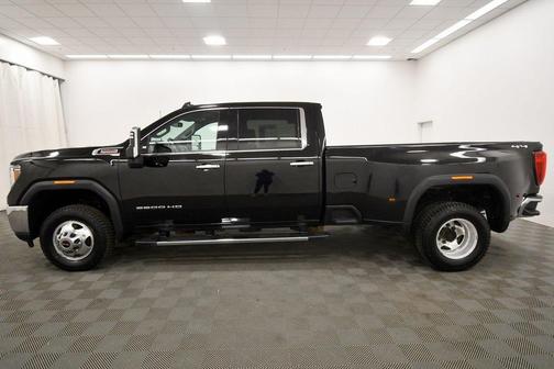 2021 GMC Sierra 3500 SLT