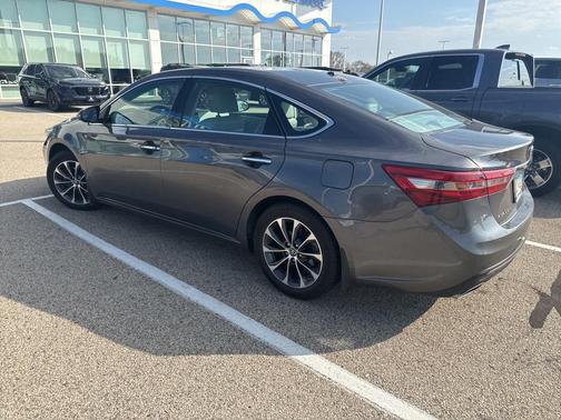 2016 Toyota Avalon XLE Premium