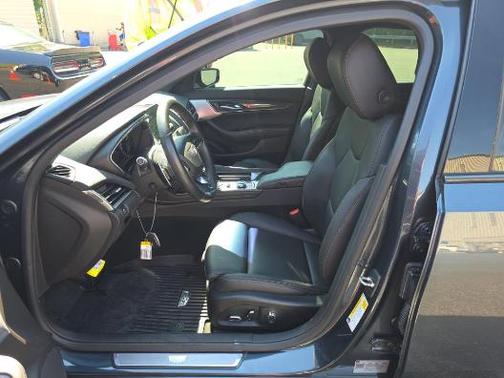 Shadow 2022 Cadillac CT5-V V-Series