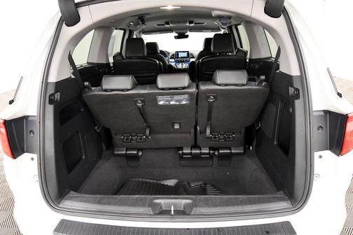 Platinum White Pearl 2023 Honda Odyssey Touring