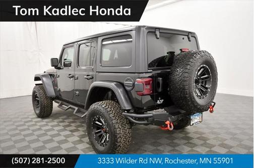 Black Clearcoat 2018 Jeep Wrangler Unlimited Rubicon