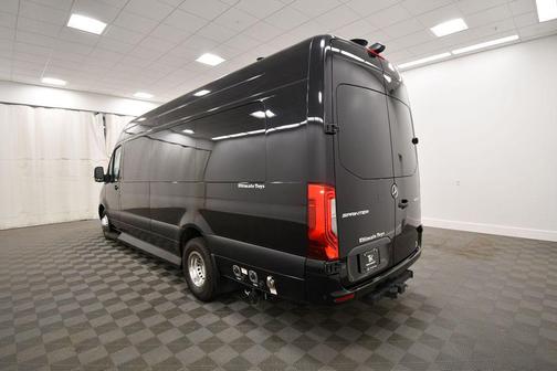 Black 2021 Mercedes-Benz Sprinter 3500XD Cargo 170 WB