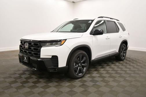 Platinum White Pearl 2026 Honda Pilot Sport