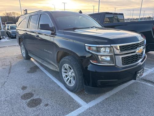 2016 Chevrolet Suburban LT