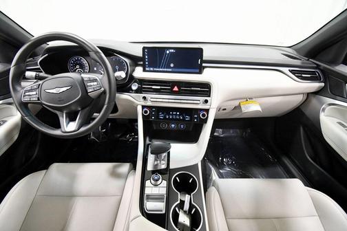 2024 Genesis G70 2.5T