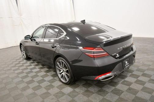 2024 Genesis G70 2.5T
