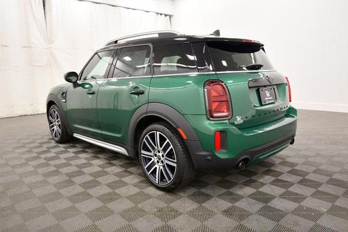 British Racing Green 2023 MINI Countryman Cooper S